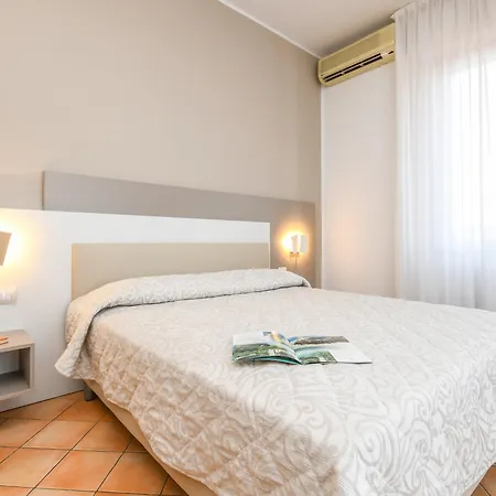 Riel Hotel 3*